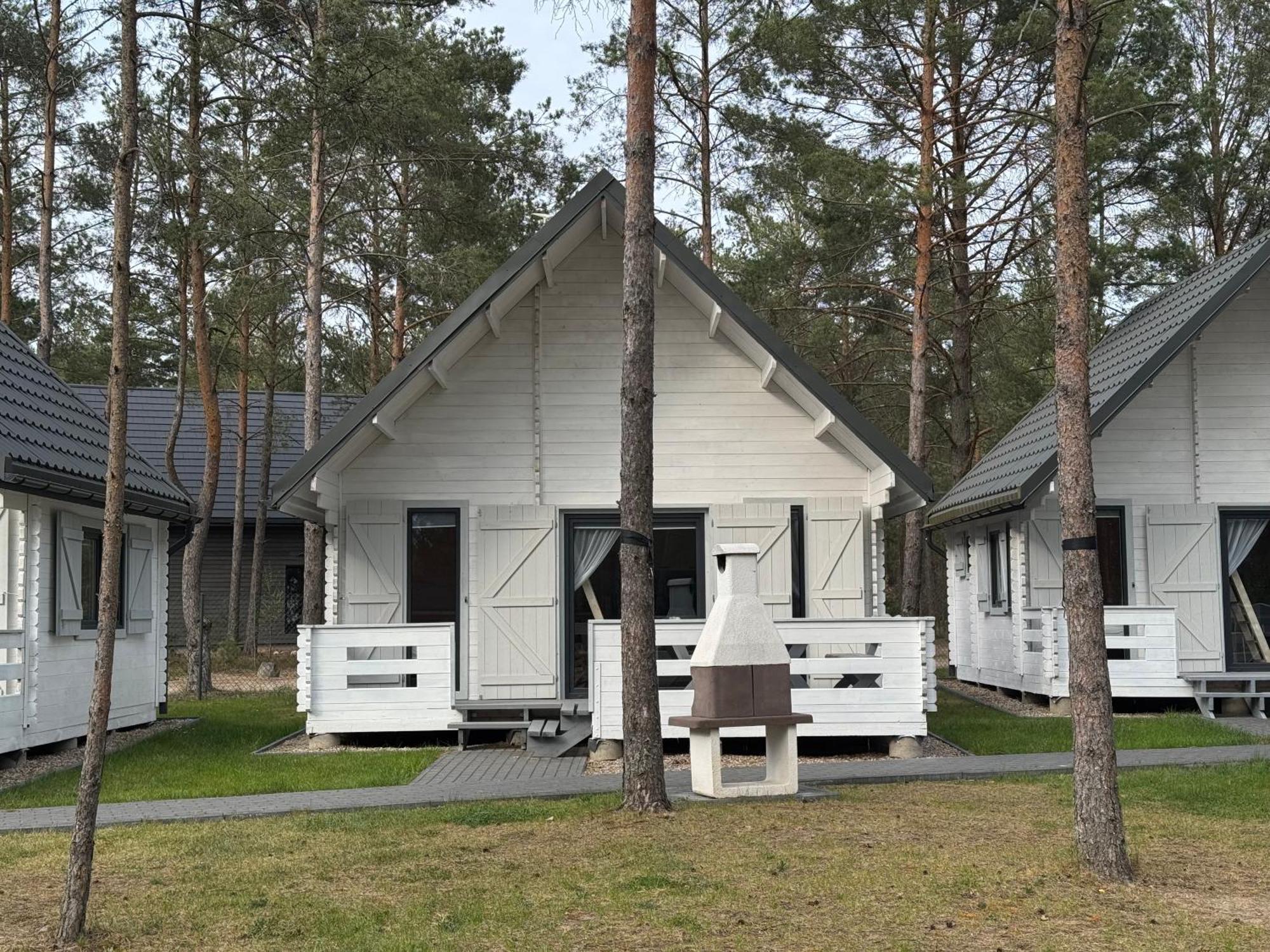 Skrawek Nieba Borsk Villa Buitenkant foto