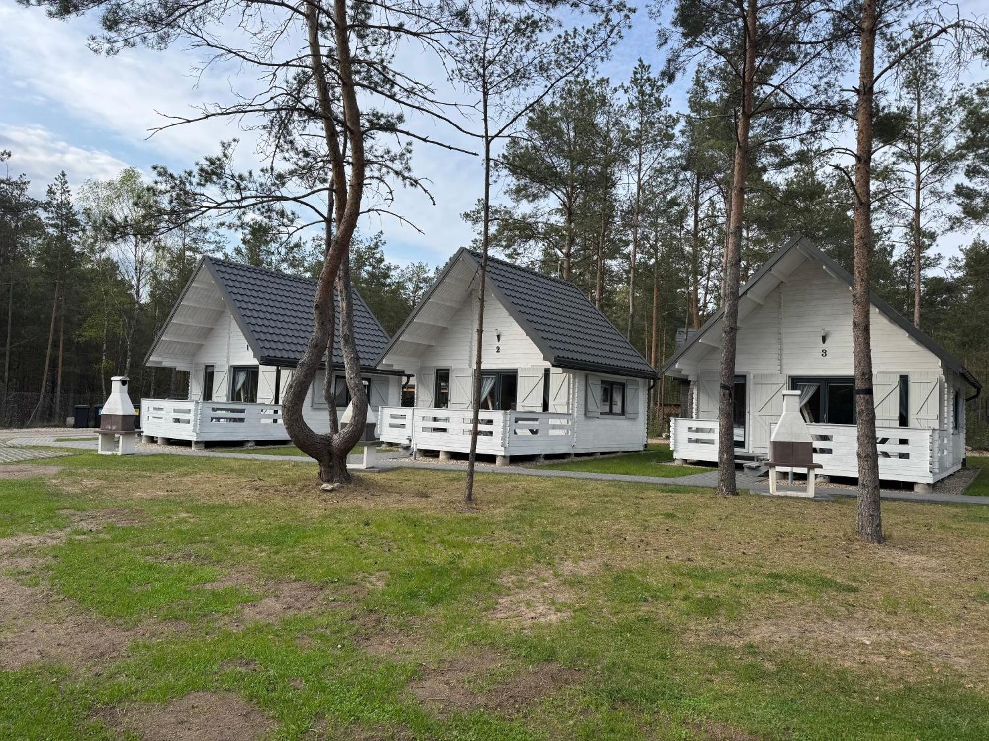 Skrawek Nieba Borsk Villa Buitenkant foto