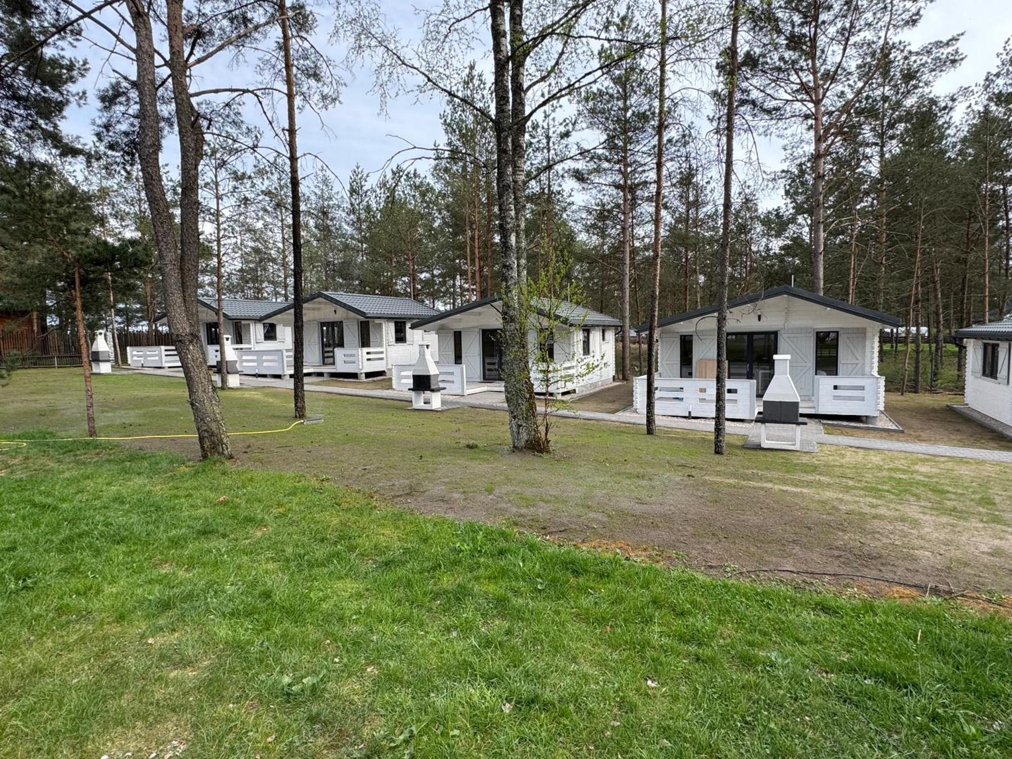Skrawek Nieba Borsk Villa Buitenkant foto